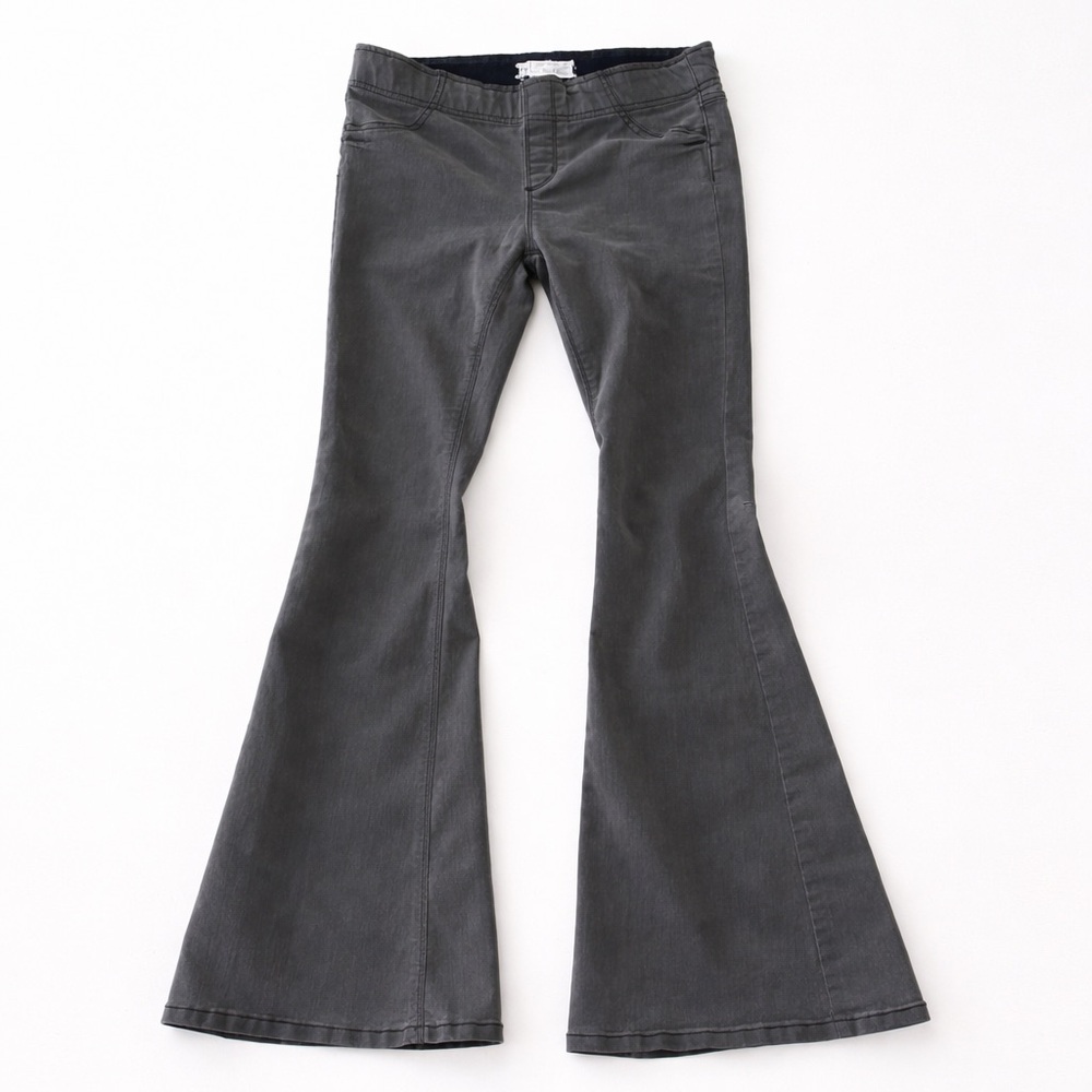 Free People Pull On Charcoal Gray Bell Bottom Flare Jeans Y2K Boho W28 Rare - Picture 2 of 8